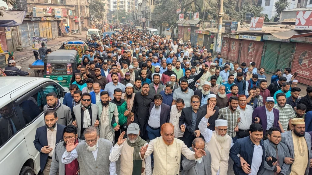 নারী কর্মীদের হেনস্তার প্রতিবাদে রাজধানীতে জামায়াতের বিক্ষোভ মিছিল